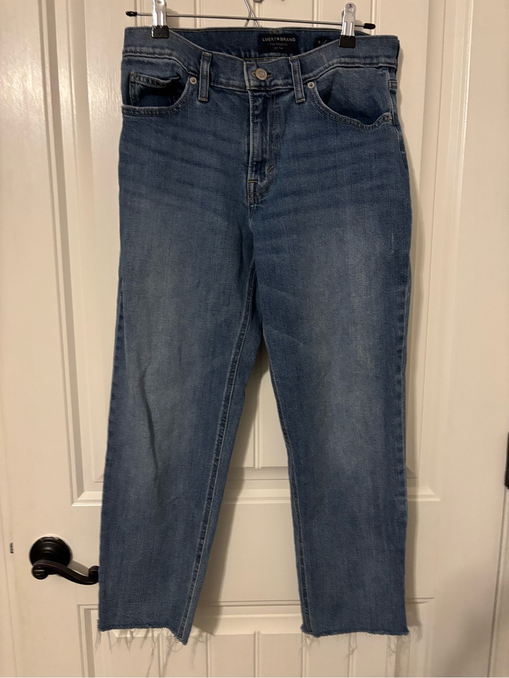 Lucky Brand Cropped Straight Jeans in Medium Blue Wash